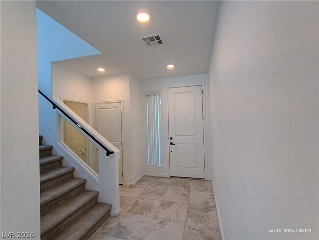Foto del edificio - 8139 Shale Canyon St