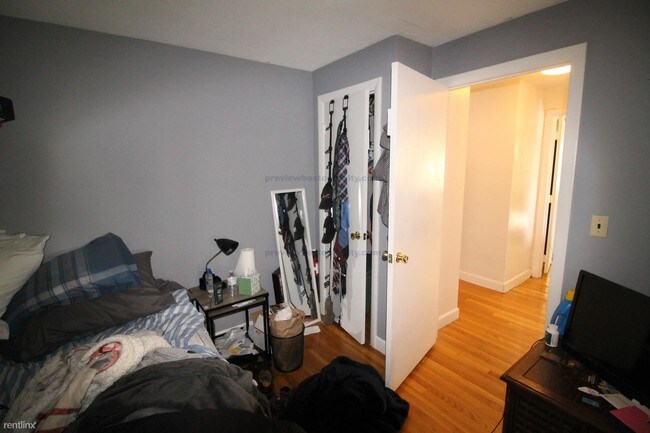 Foto del edificio - 36 Dighton St