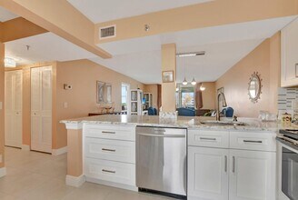 Building Photo - 14527 Bonaire Dr