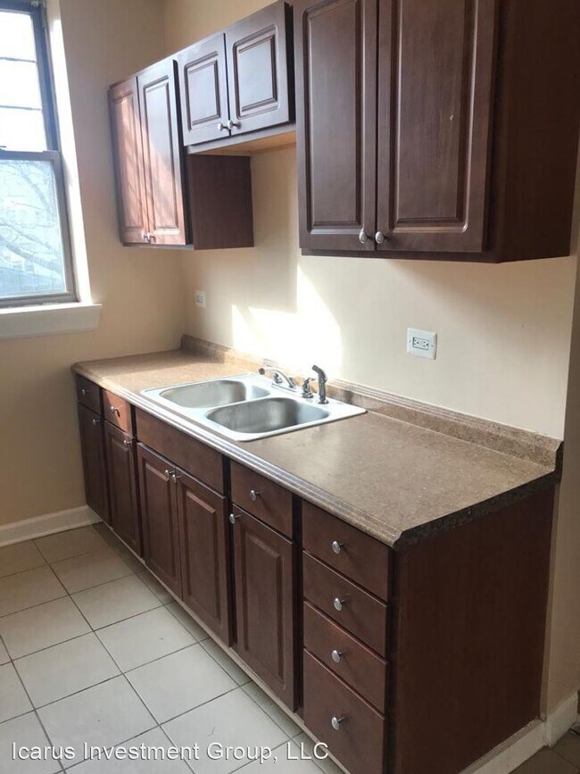 Foto del edificio - 4230-4238 S Michigan Ave