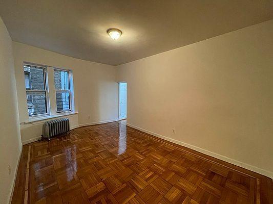 Foto principal - 1 bedroom in BRONX NY 10457