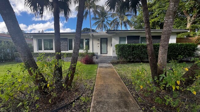 Foto del edificio - 139 NE 96th St