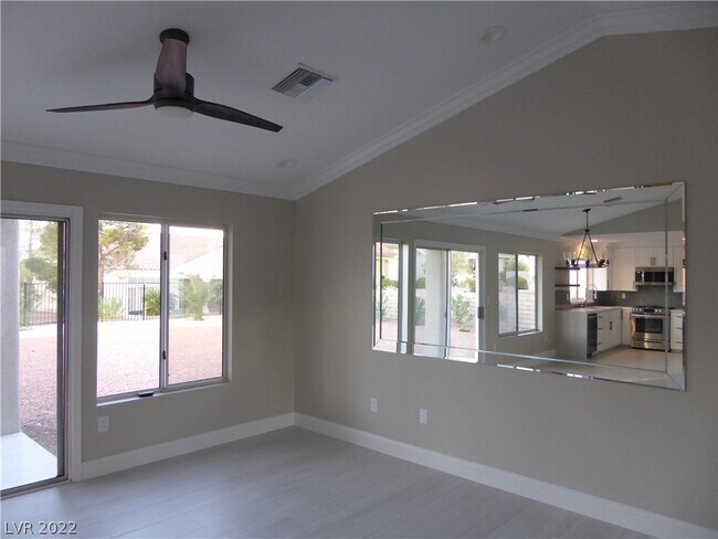 Building Photo - 9924 Heyfield Dr