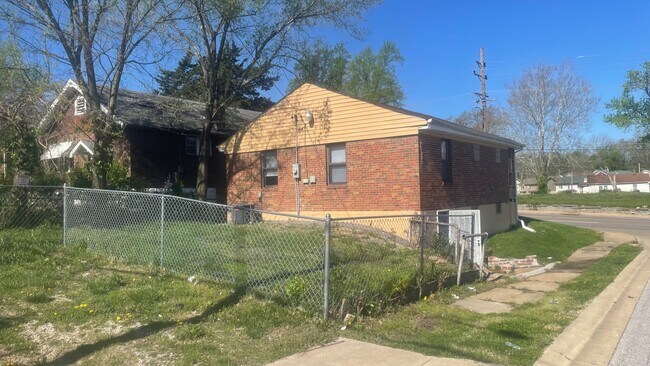 Building Photo - 4232 Jennings Station Rd
