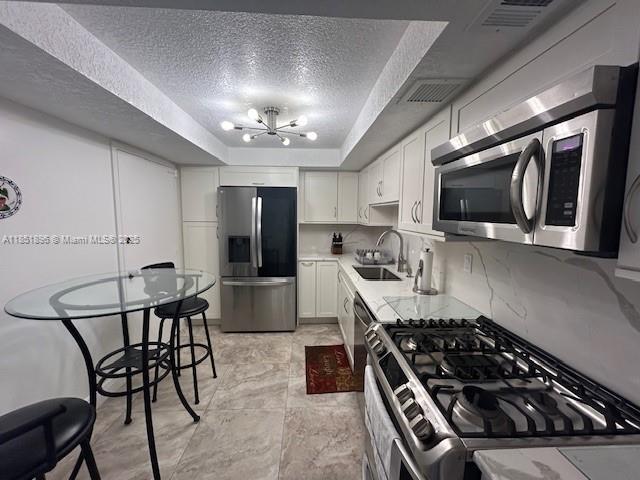 Foto del edificio - 3140 S Ocean Dr