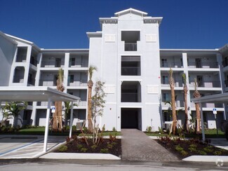 Building Photo - 14211 Heritage Landing Blvd