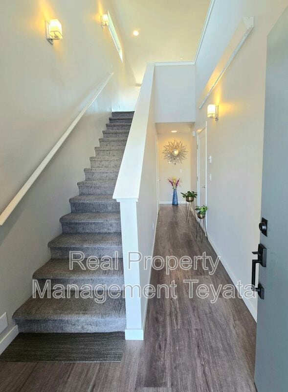 Building Photo - 4813 Springside St