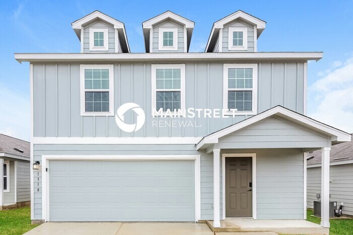 Foto principal - 4 Bedroom Pet-Friendly Home in San Antonio...