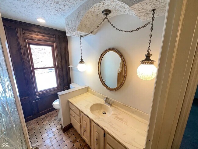 Foto del edificio - 6830 Kingman Dr