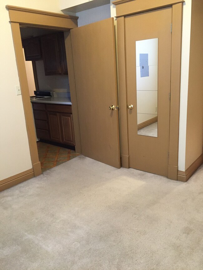 Foto del edificio - The Uptown Apartments