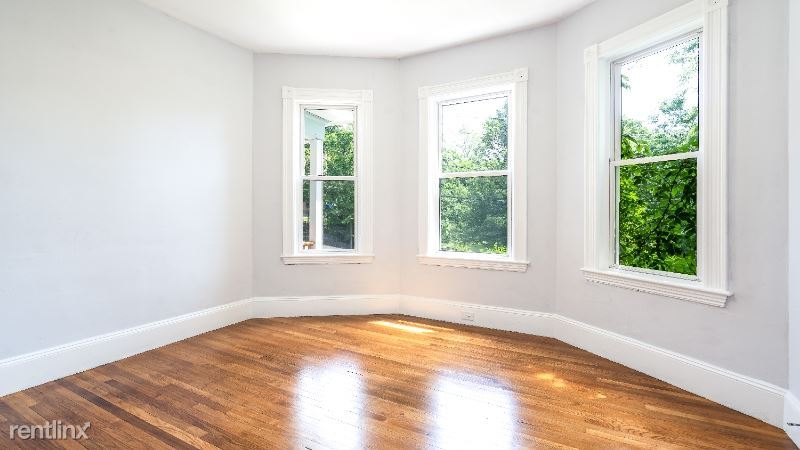 Primary Photo - 4 br, 2 bath Apartment - 41 Auckland St
