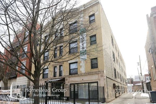 Primary Photo - 1331 W Loyola Ave
