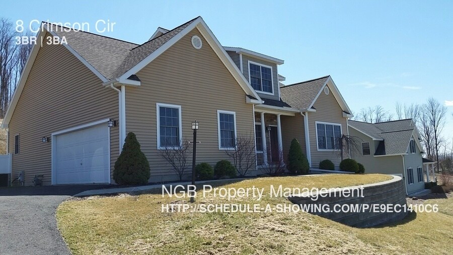 Primary Photo - 8 Crimson Cir