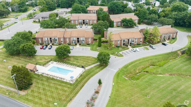 Aerial Photo - Boulder Creek Apartments