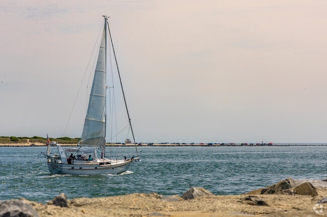 Sail the coast in style from the many docks near Westside in Atlantic City.