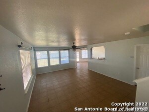 Foto del edificio - 9814 Carswell Peak