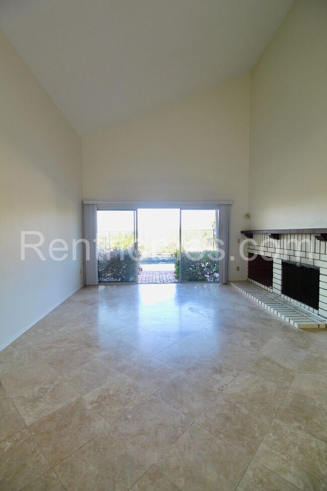 Foto del edificio - 10258 Grayfox Dr