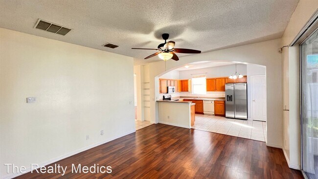 Foto del edificio - 5 br, 3 bath House - 13628 Tetherline Trl