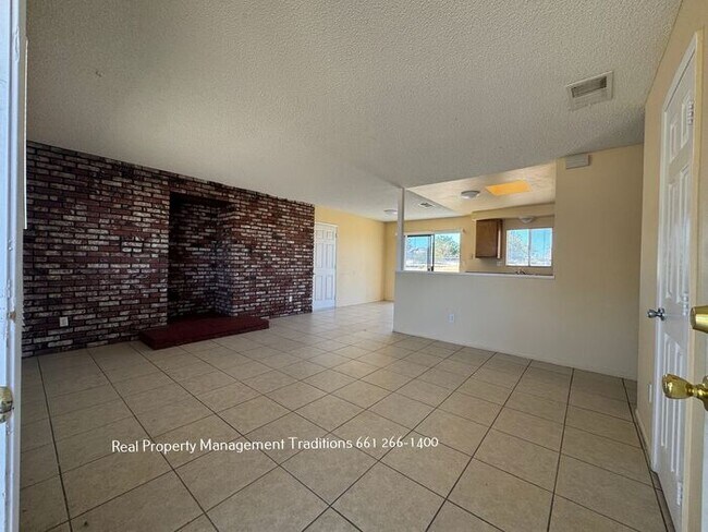 Foto del edificio - Cozy 3 Bed, 1 Bath