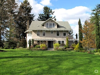 Building Photo - 400 NE 62nd Ave