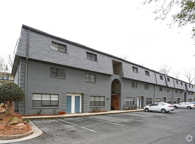 Building Photo - Selwyn Flats