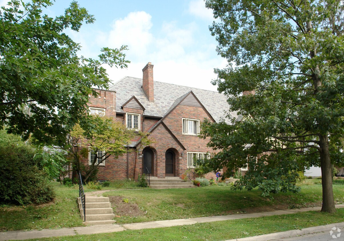 Primary Photo - 2192--2198 Coventry Rd