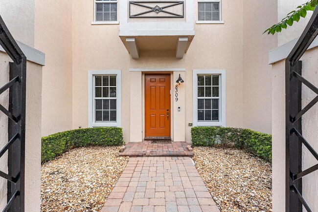 Foto del edificio - 8309 NW 8th Way