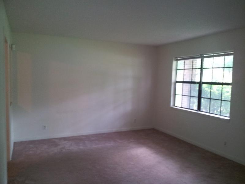Building Photo - 4213 Valley Grove Dr