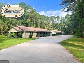 Building Photo - 200 West St