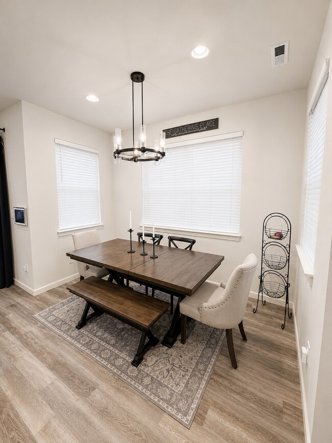 Foto del edificio - Serene Living in The Heart of Bonney Lake