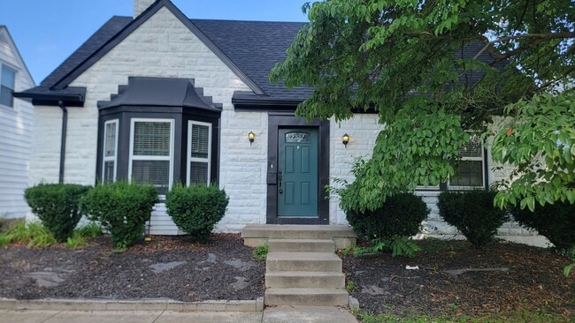 Building Photo - 4305 Briarwood Rd