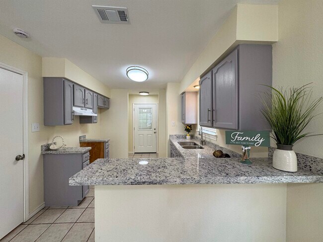 Foto del edificio - 304 Anthony Ln