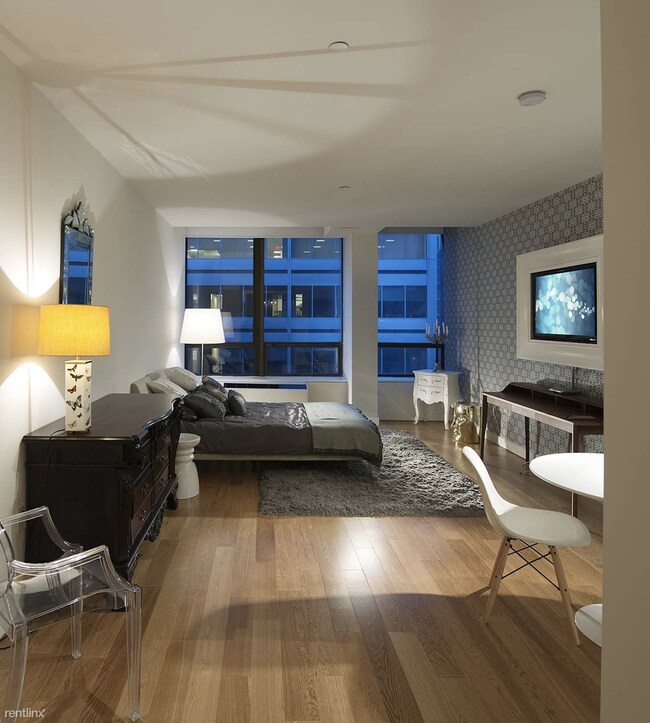 Foto del edificio - 1 br, 1 bath  - 300 W 1st St