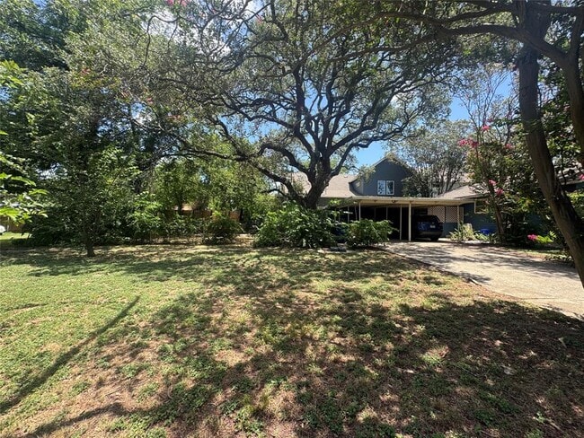Foto del edificio - 4512 Hank Ave