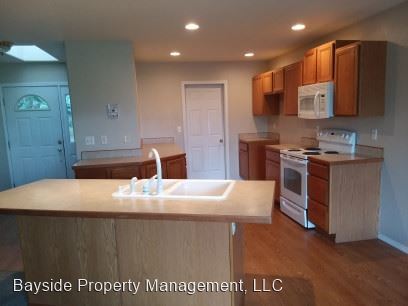 Foto del edificio - 4 br, 3 bath House - 32243 Rocky Point Rd