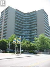 Building Photo - 111 Riverside Dr E