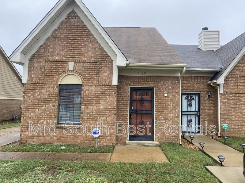 Primary Photo - 5798 Plum Valley Dr