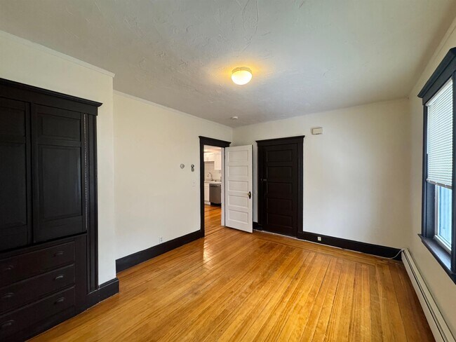 Foto del edificio - 40A Linden Ave