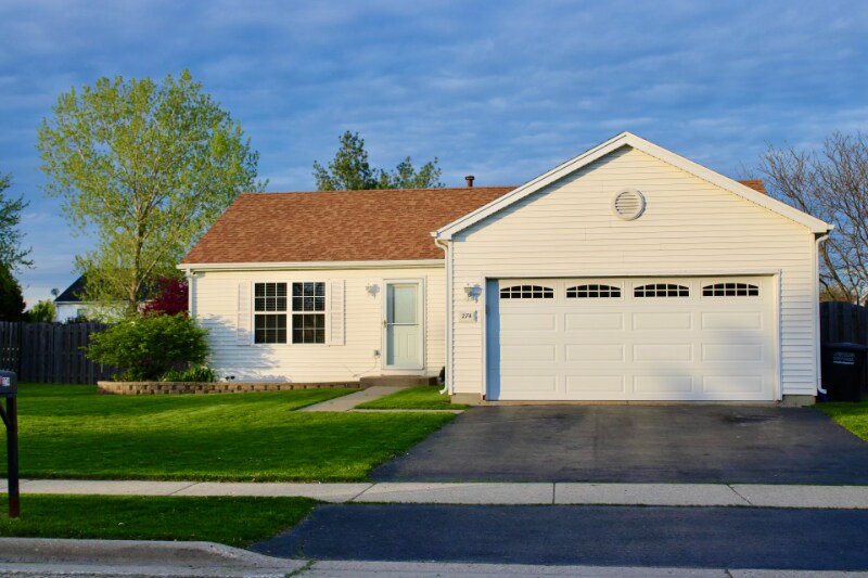 Primary Photo - 274 Highland Ave