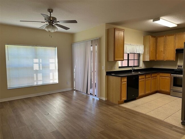 Building Photo - 30204 Goodwick Way