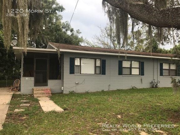 Primary Photo - Awesome 2/1 Duplex Apt in Eustis