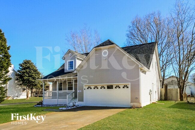 Building Photo - 701 Hampton Way Dr