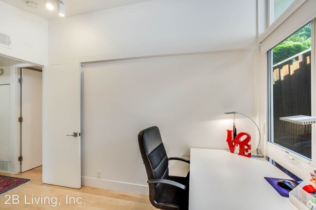 3 Br 2 Bath House 11 Willow Glen Way House For Rent In