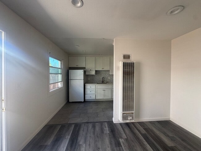 Building Photo - 4575 Emerald St