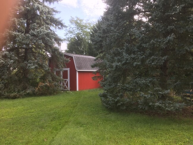 Building Photo - 5876 Mall View Ct