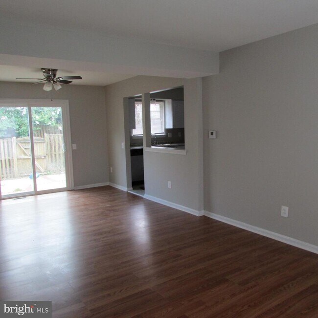 Foto del edificio - 14417 Stepping Stone Way