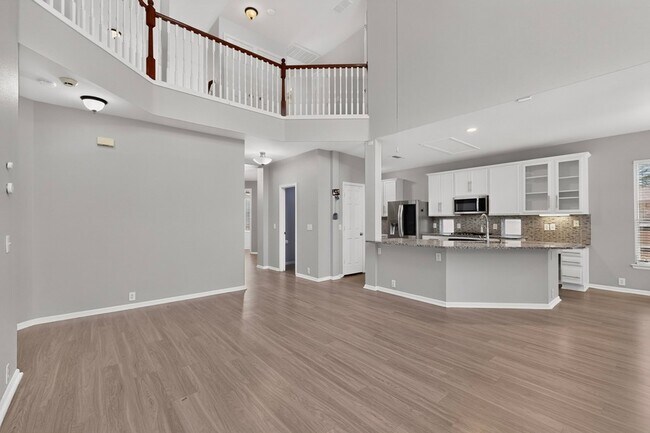 Building Photo - 2712 Thorncreek Ln