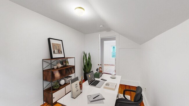 Foto del edificio - 151 Hamilton St