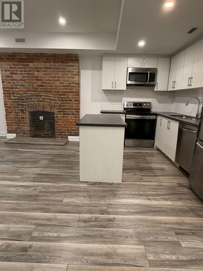 Photo du bâtiment - 1 Jarvis St