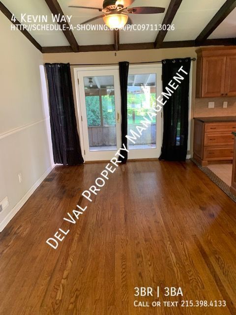 Building Photo - Improved Price!3 Bedroom Single Family Ran...